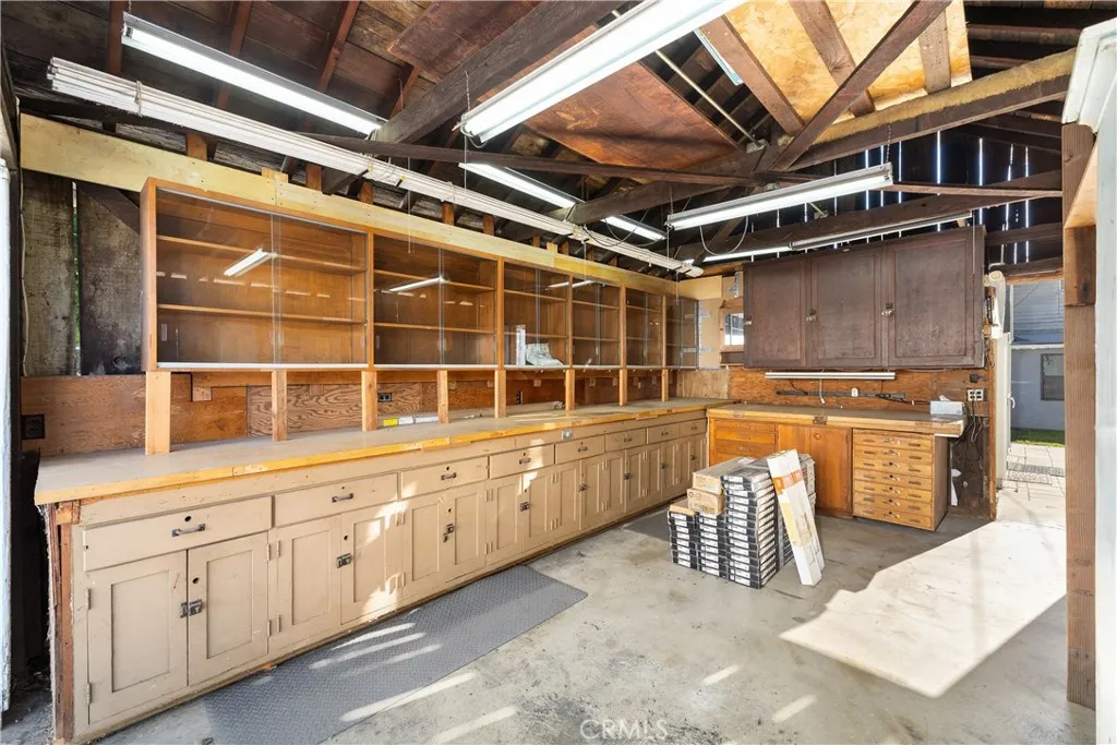 Additional image 68 of 421 W Colorado Boulevard, Monrovia, CA 91016