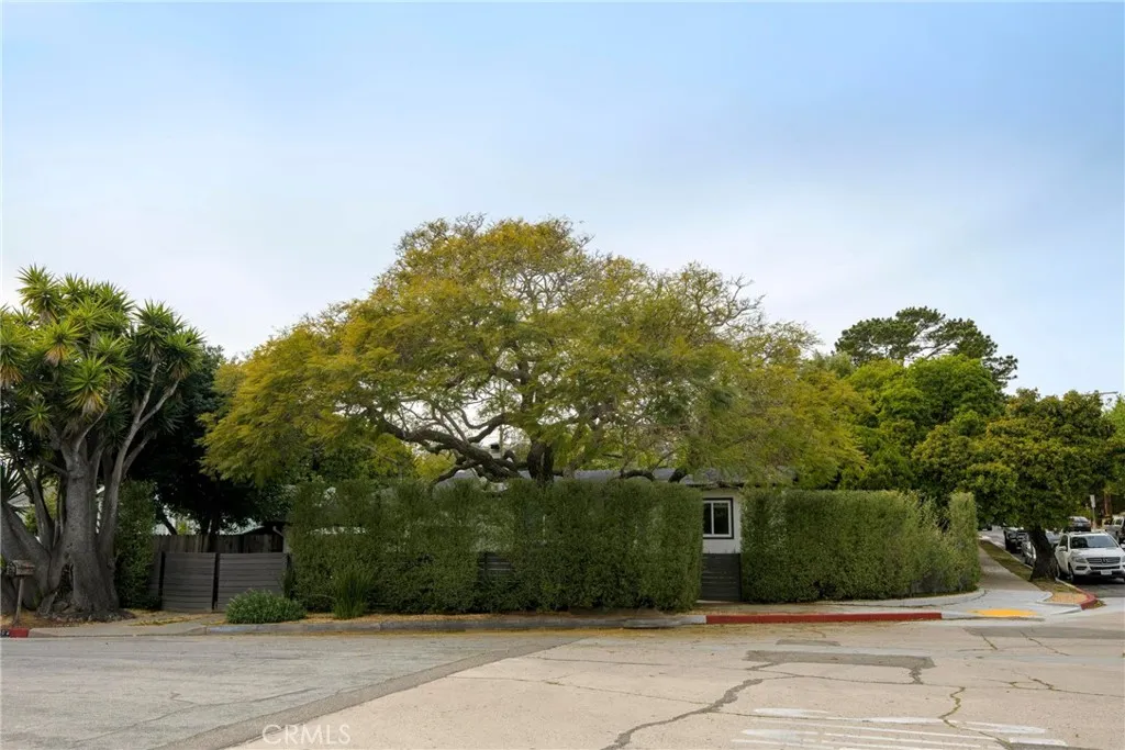 Additional image 3 of 1102 Del Mar Ave, Santa Barbara, CA 93109