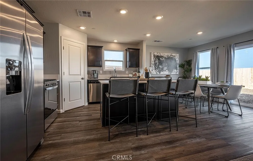 Additional image 6 of 613 Marshall Lane Unit 126 B2, Merced, CA 95348