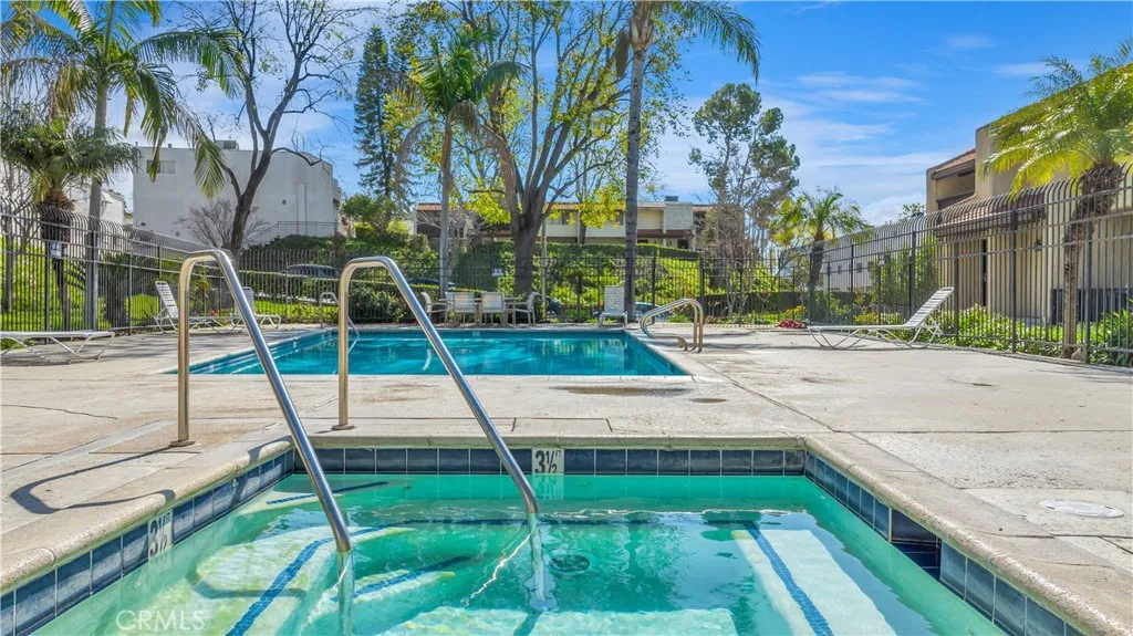 Additional image 34 of 9502 Via Salerno, Burbank, CA 91504