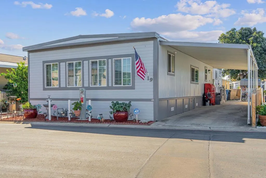 Additional image 2 of 444 Anita Street Unit 19, Chula Vista, CA 91911