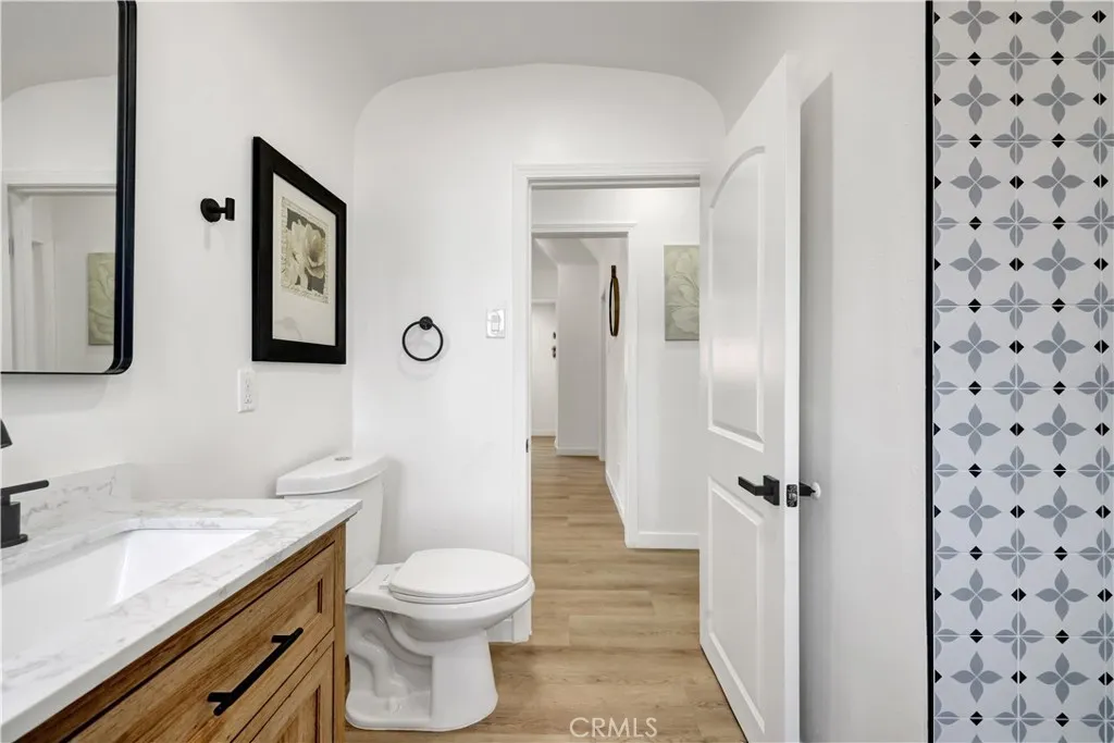 Additional image 31 of 3515 S Norton Avenue, Los Angeles, CA 90018