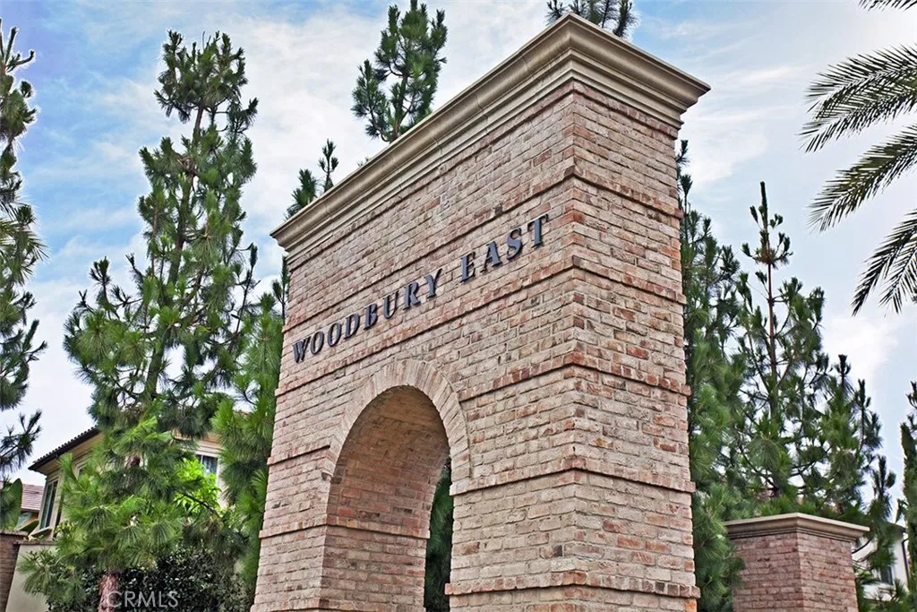 Property image for 50 Hedge Bloom, Irvine, CA 92618