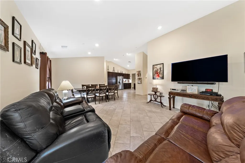 Additional image 47 of 826 Avenida Del Rio, San Jacinto, CA 92582