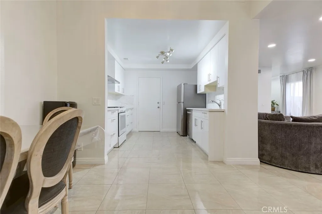 Additional image 63 of 12325 Sweetbriar, Pacoima, CA 91331