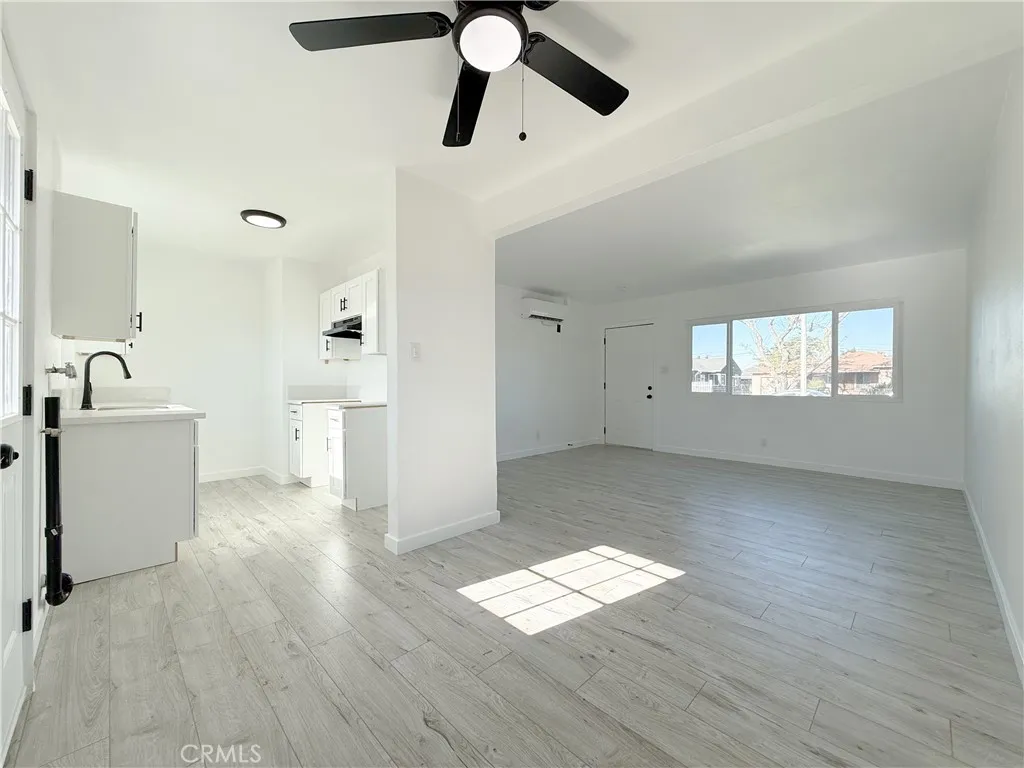 Additional image 6 of 1108 W 134th Place, Compton, CA 90222