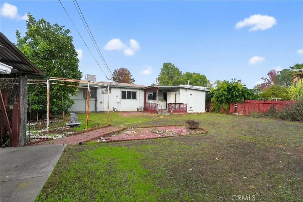 Additional image 4 of 278 Walnut St, Shafter, CA 93263