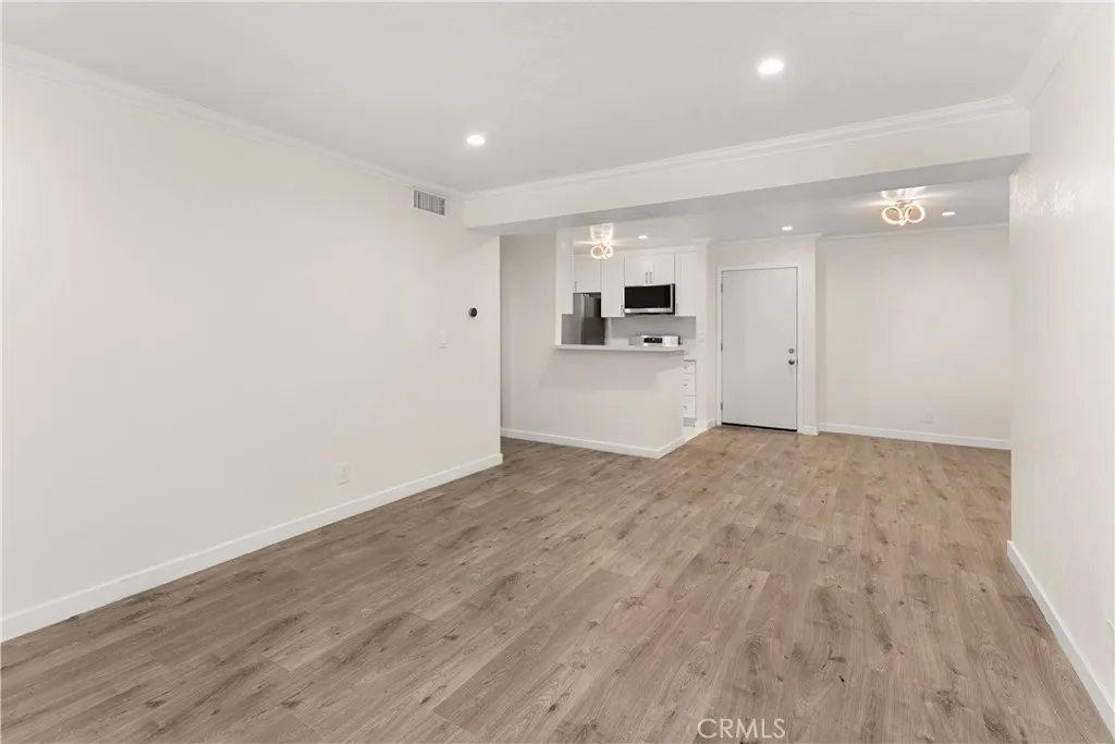 Additional image 15 of 18620 Hatteras Unit 173, Tarzana, CA 91356