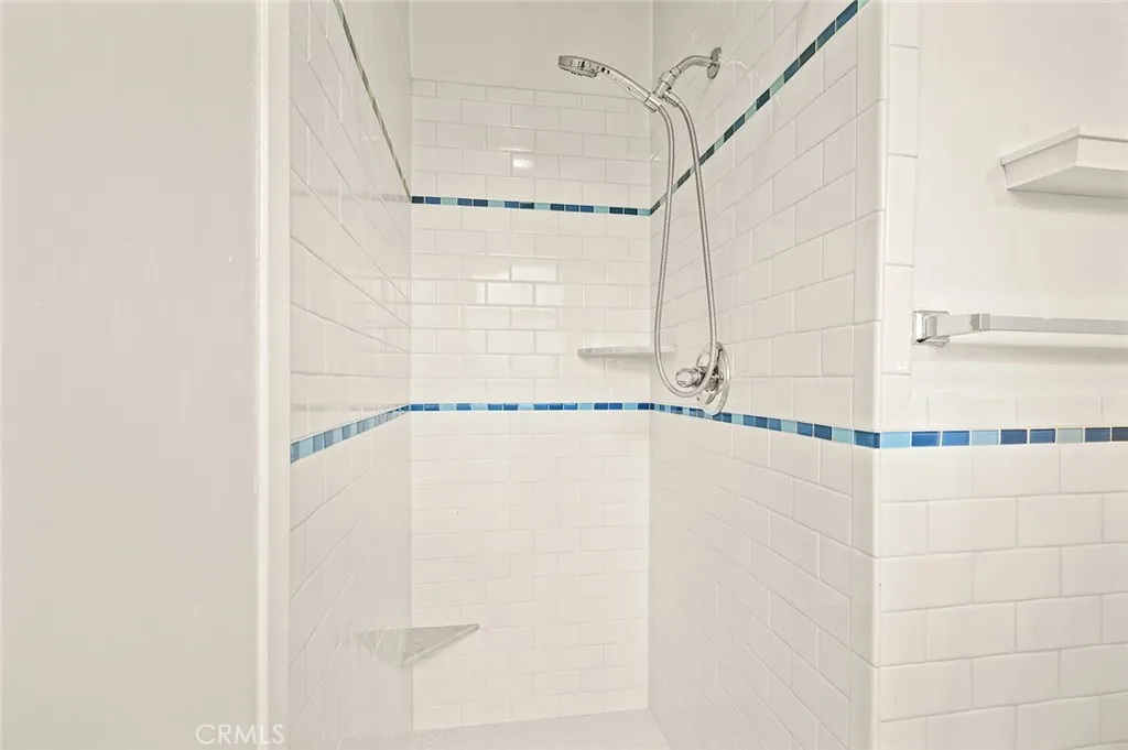 Additional image 57 of 5715 Norwich, Van Nuys, CA 91411