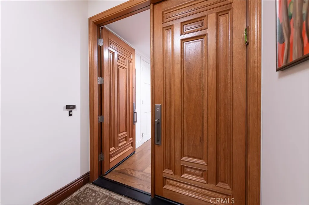 Additional image 5 of 4774 Park Encino Unit 206, Encino, CA 91436