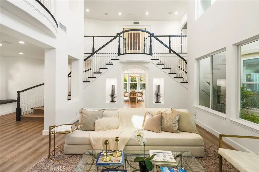 Additional image 72 of 20112 Via Cellini, Porter Ranch, CA 91326