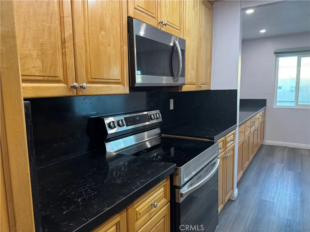 Additional image 47 of 5412 Lindley Unit 110, Encino, CA 91316