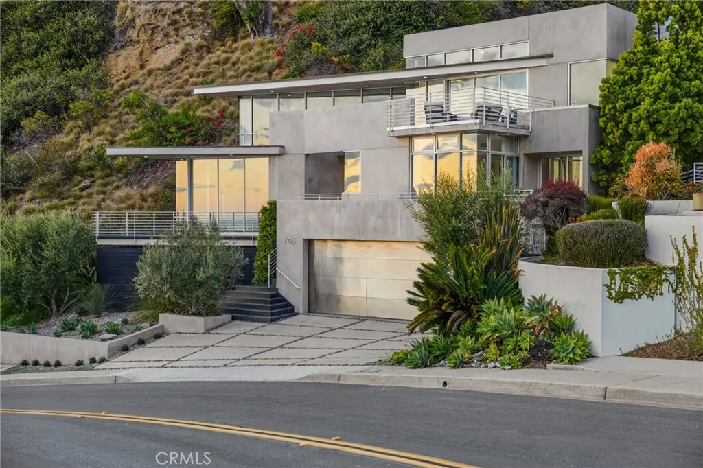 Additional image 48 of 704 Nyes Place, Laguna Beach, CA 92651