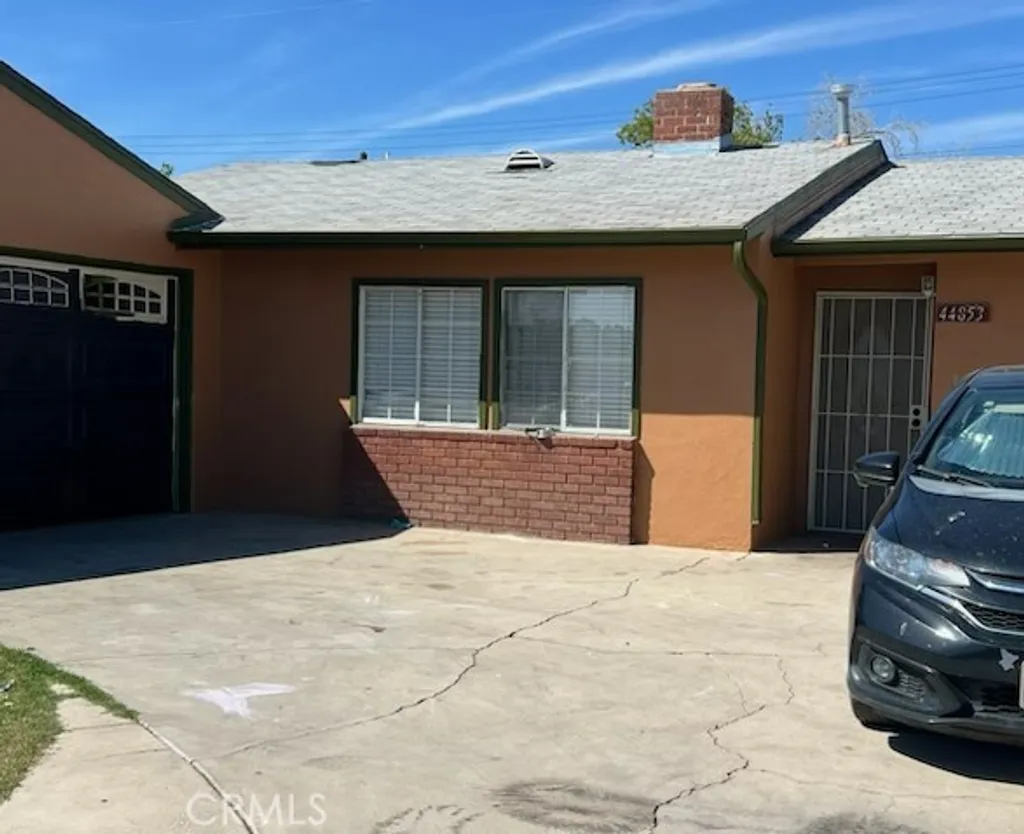 Property image for 44853 5th Street, Lancaster, CA 93535