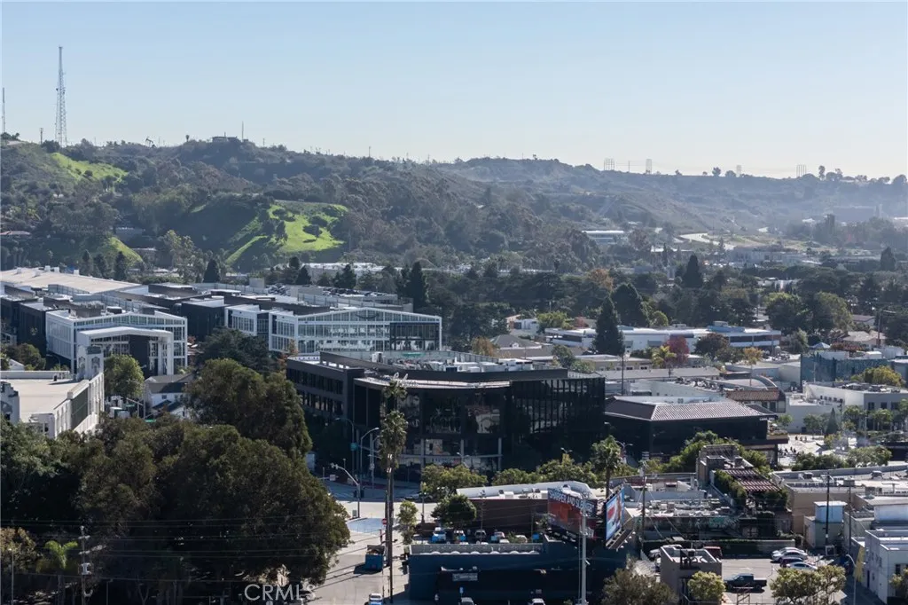 Additional image 87 of 3734 S Canfield Ave, Los Angeles, CA 90034