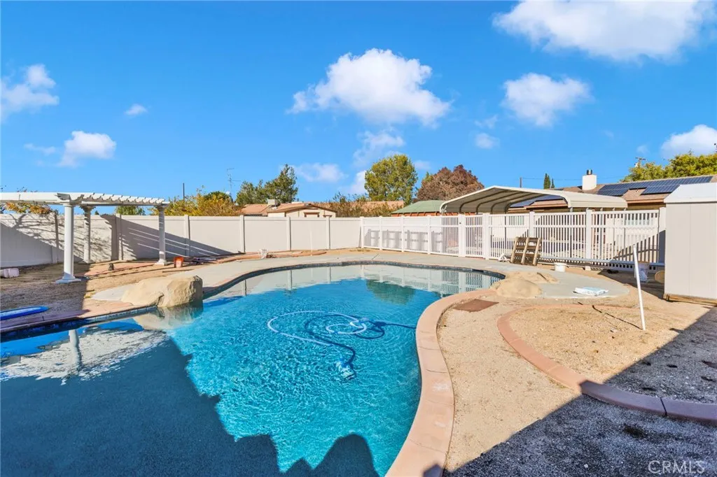 Additional image 102 of 15889 Mojave St, Hesperia, CA 92345