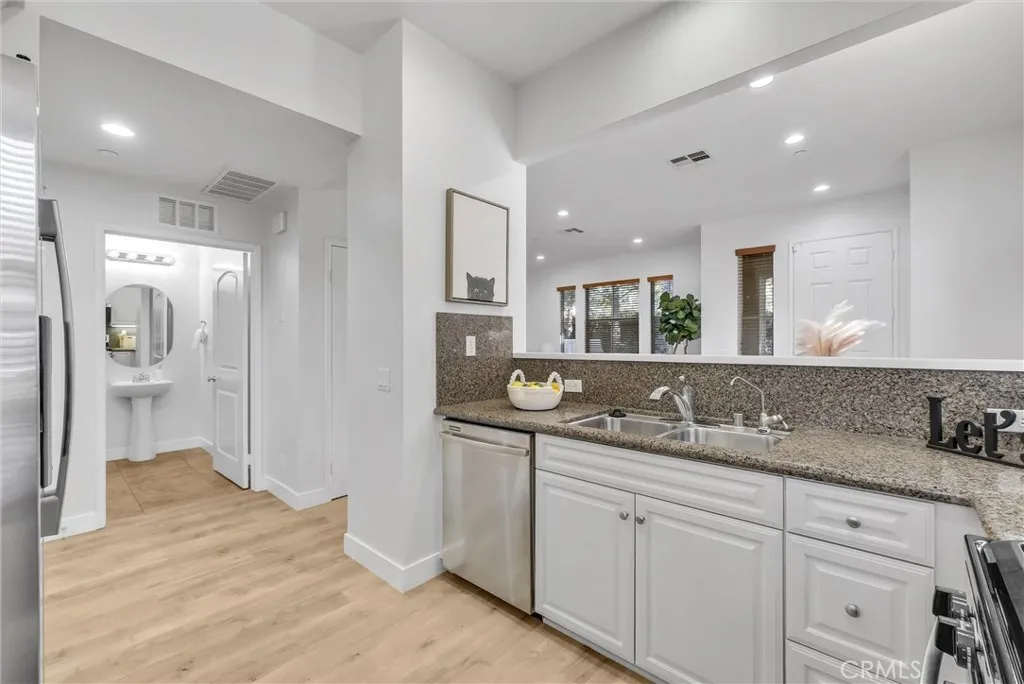 Additional image 18 of 50 Hedge Bloom, Irvine, CA 92618