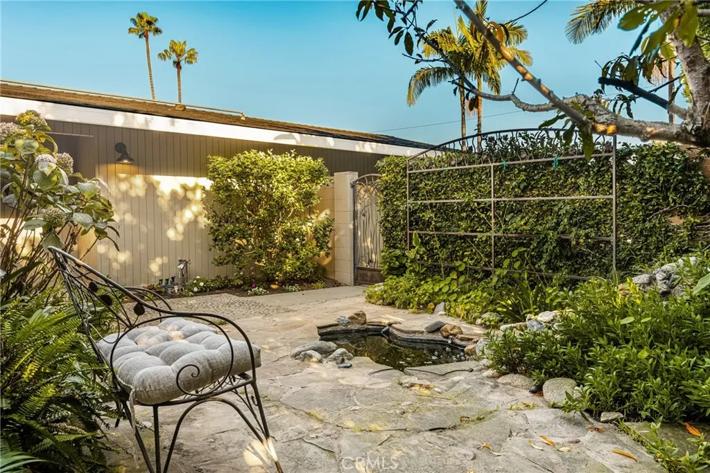 Additional image 14 of 337 Vista Baya, Costa Mesa, CA 92627