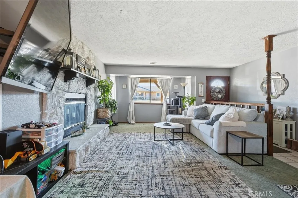 Additional image 43 of 18126 Fairburn St, Hesperia, CA 92345