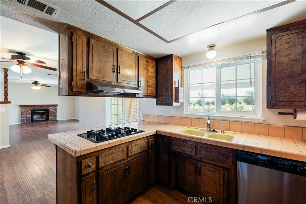 Additional image 13 of 16395 Mission St, Hesperia, CA 92345