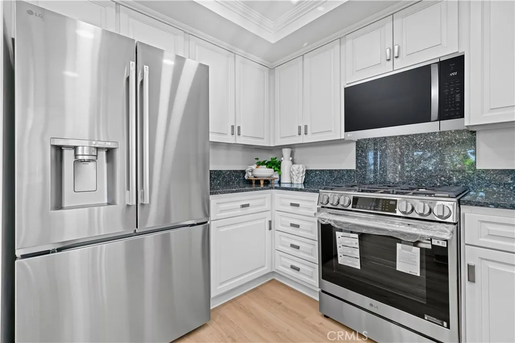 Additional image 53 of 19 Las Brisas Unit 10, Irvine, CA 92612