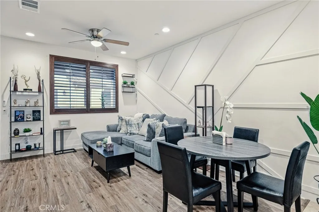 Additional image 5 of 2520 Valentina Way Unit 6, Commerce, CA 90040