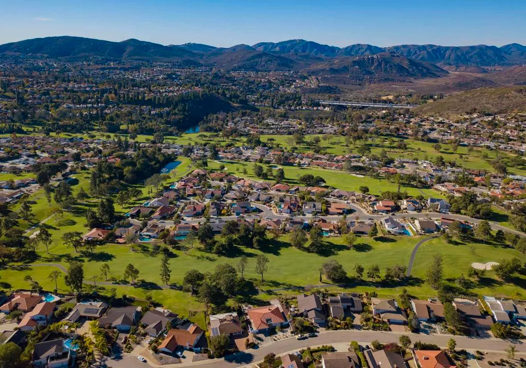 Additional image 52 of 12615 Senda Acantilada, San Diego, CA 92128