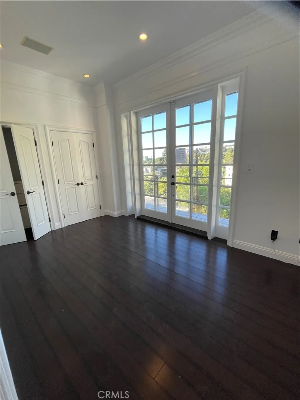 Additional image 12 of 8655 Hillside, Los Angeles, CA 90069
