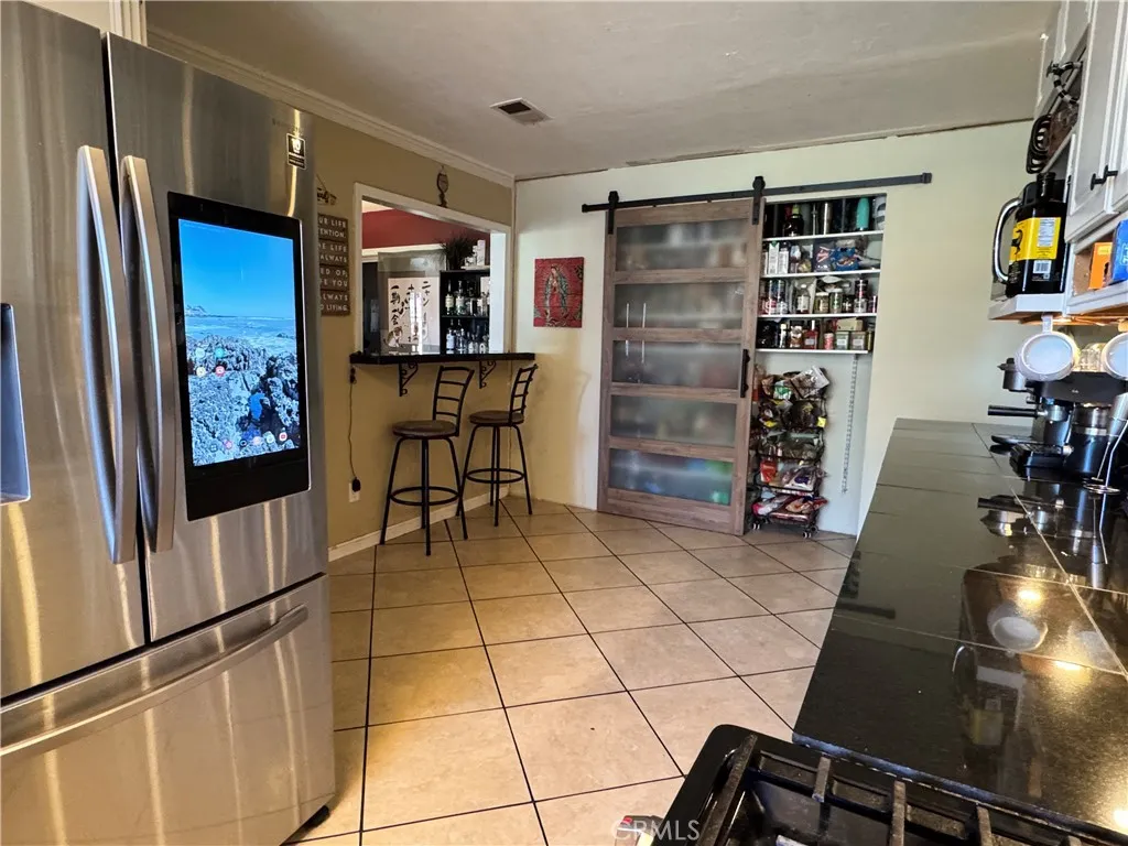 Additional image 37 of 13931 Shadow Dr, Fontana, CA 92337