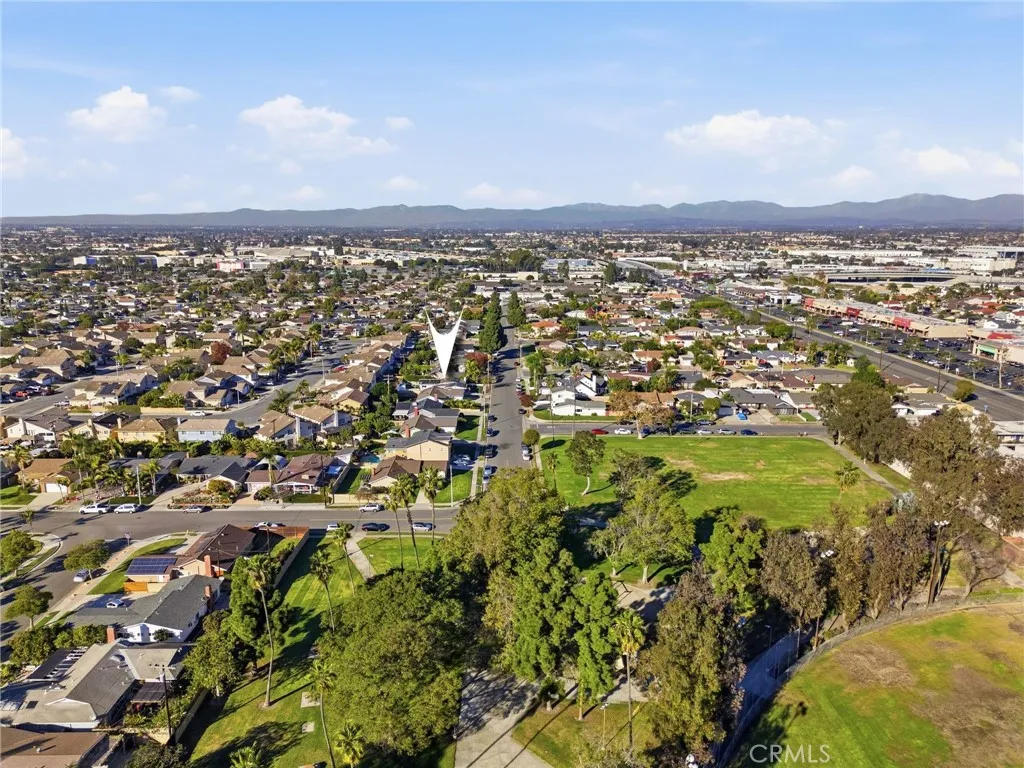 Additional image 90 of 15311 Yorkshire Lane, Huntington Beach, CA 92647