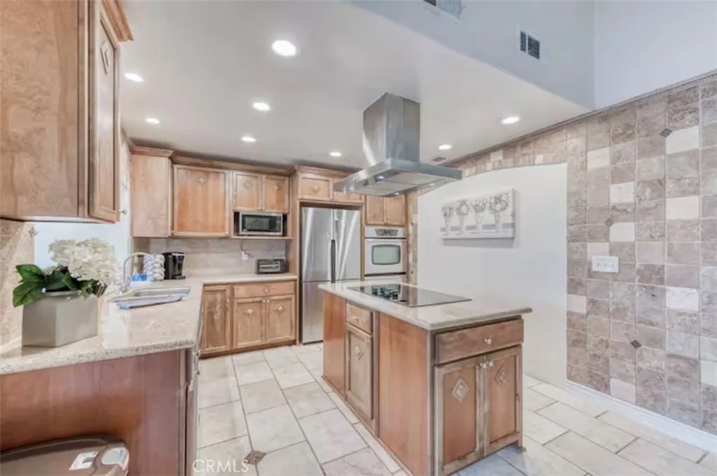 Additional image 37 of 3436 W Sierra Avenue, Fresno, CA 93711