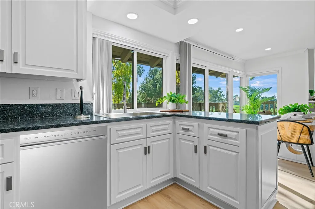 Additional image 13 of 19 Las Brisas Unit 10, Irvine, CA 92612