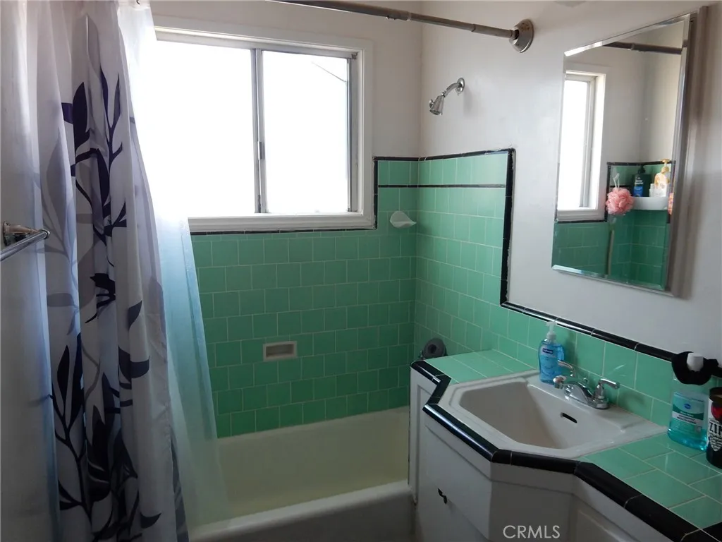 Additional image 9 of 3361 W Thornton Ave, Anaheim, CA 92804