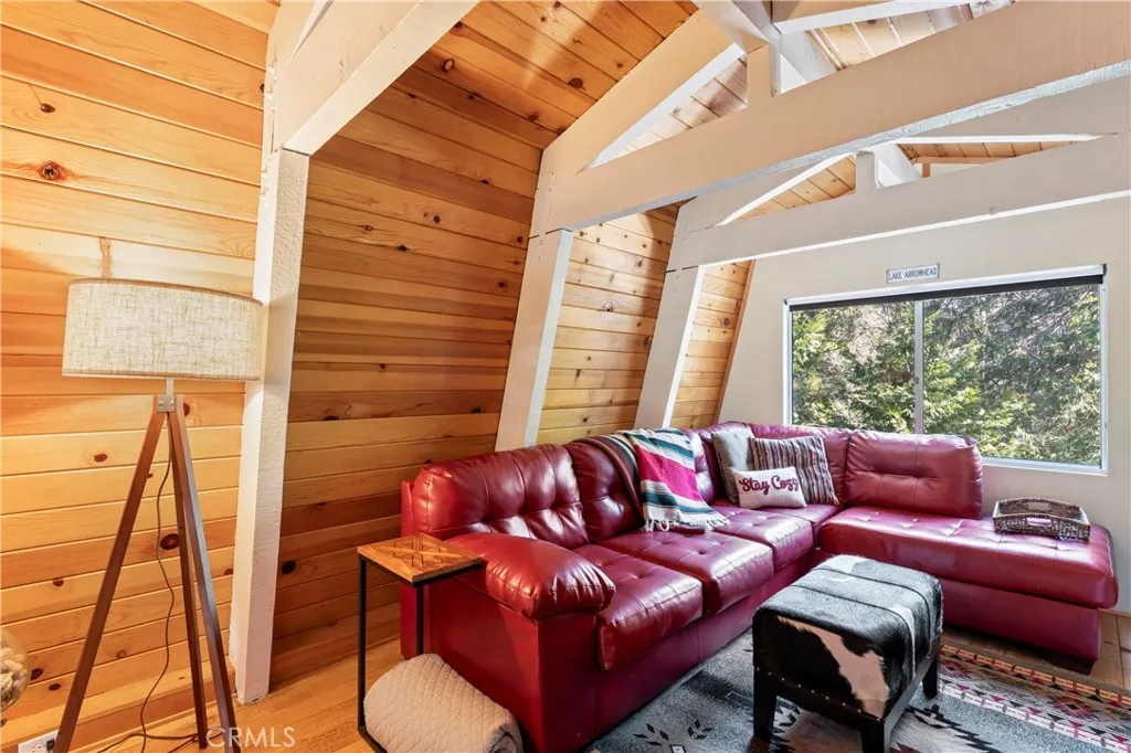 Additional image 48 of 664 Circle Dr, Lake Arrowhead, CA 92352