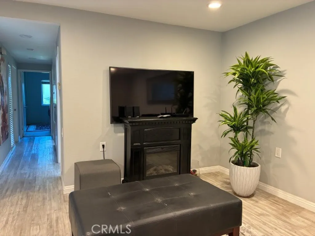 Additional image 7 of 2091 Ronda Granada Unit D, Laguna Woods, CA 92637