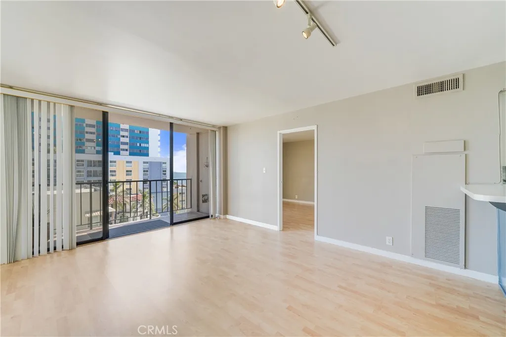 Additional image 7 of 1750 E Ocean Boulevard Unit 503, Long Beach, CA 90802