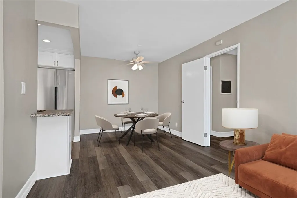 Additional image 4 of 25821 Via Lomas Unit 216, Laguna Hills, CA 92653