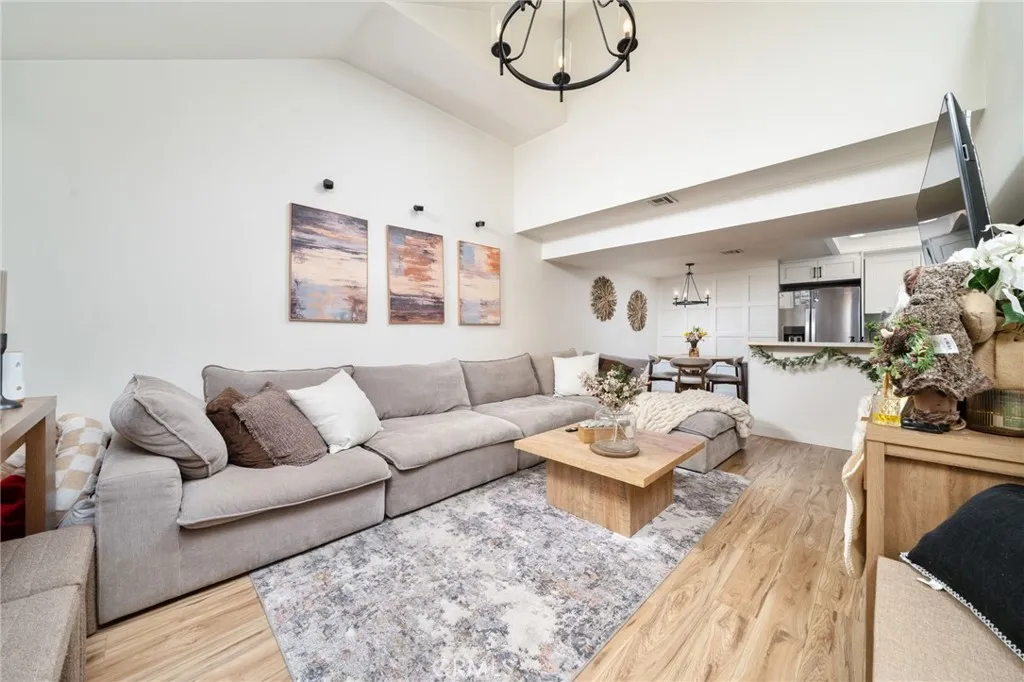 Additional image 33 of 435 W 9th Street Unit A6, Upland, CA 91786