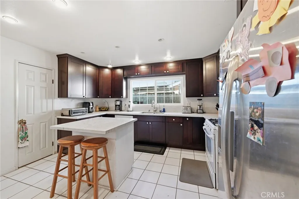 Additional image 16 of 7857 Embry Point Pt, San Diego, CA 92126