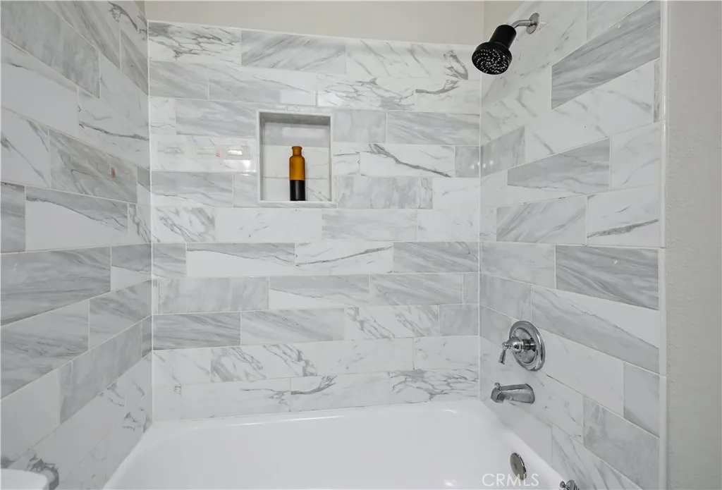 Additional image 84 of 5825 E Creekside Avenue Unit 6, Orange, CA 92869