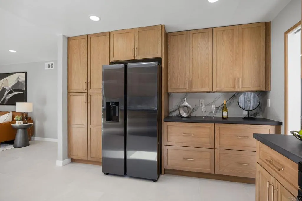 Additional image 20 of 2755 Victoria Avenue, Carlsbad, CA 92010