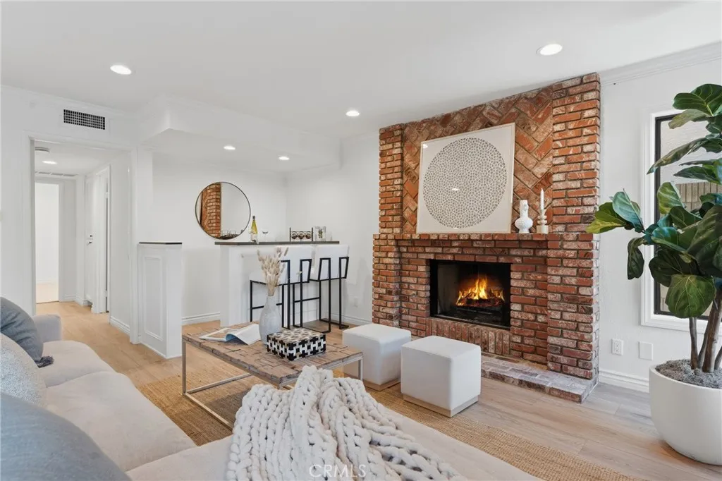 Additional image 87 of 13033 Magnolia, Sherman Oaks, CA 91423