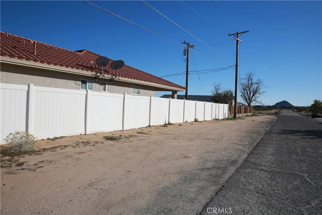 Additional image 42 of 10600 Aspen Ave, California City, CA 93505