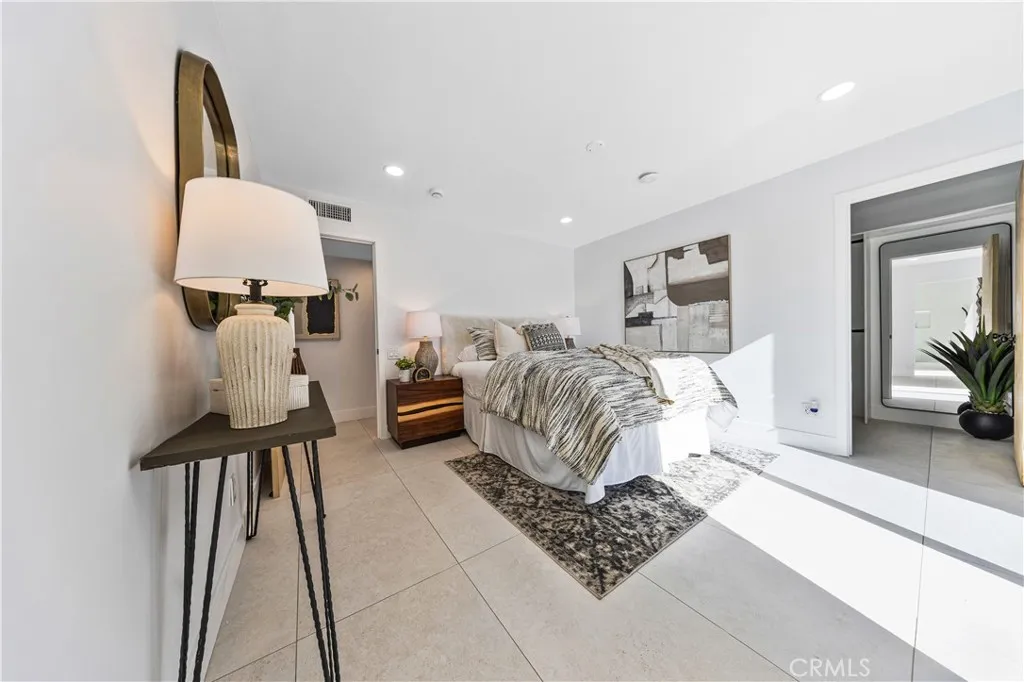 Additional image 59 of 1033 E Via Escuela, Palm Springs, CA 92262