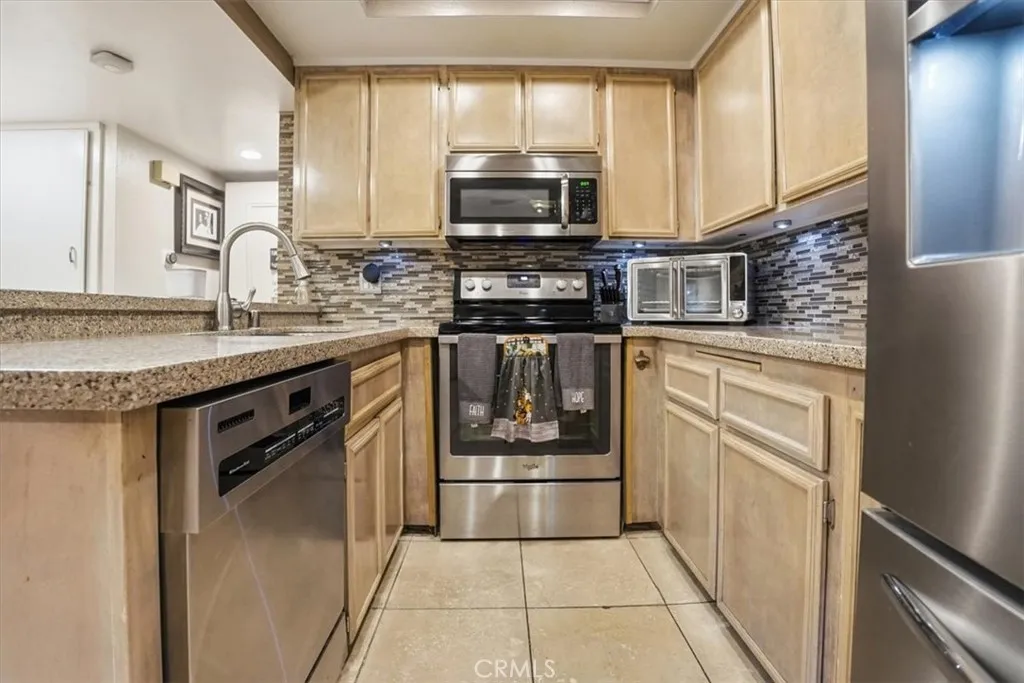 Additional image 48 of 300 S Prospectors Road Unit 29, Diamond Bar, CA 91765