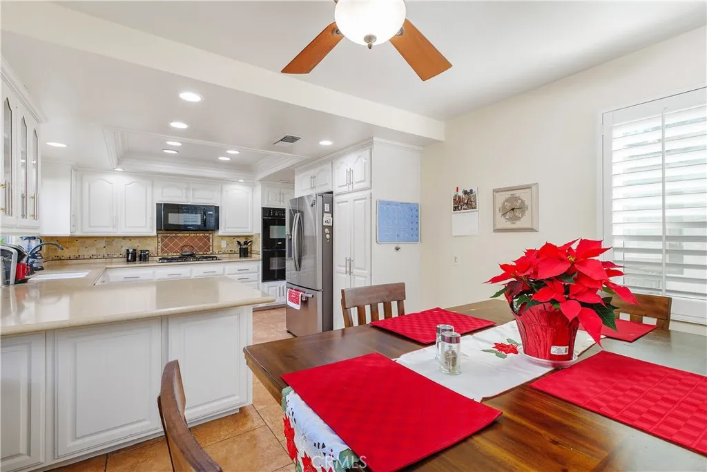 Additional image 55 of 547 Via Zapata, Riverside, CA 92507