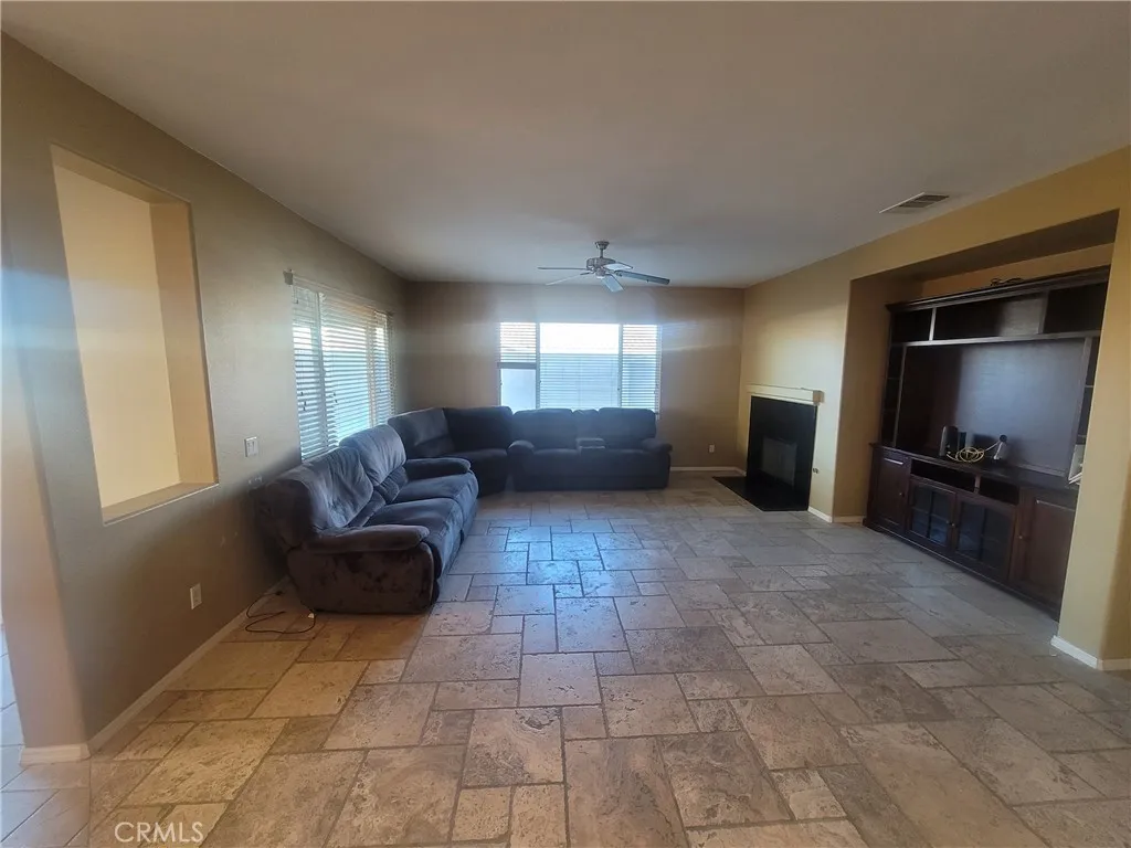 Additional image 18 of 12380 Domingo St, Victorville, CA 92392