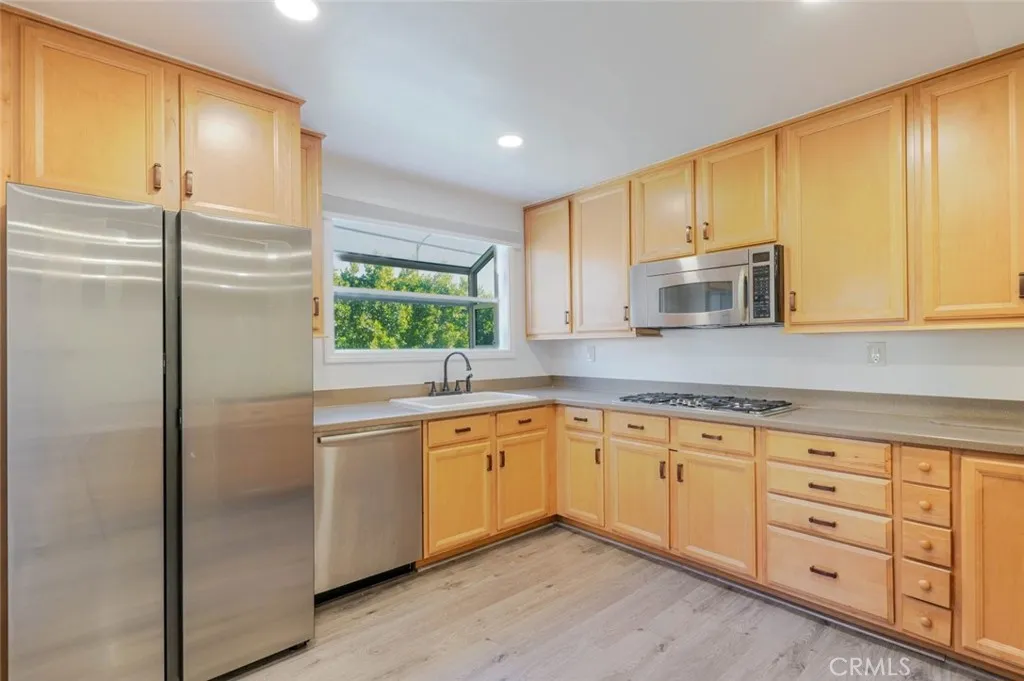 Additional image 12 of 18301 Minnehaha Street, Porter Ranch, CA 91326