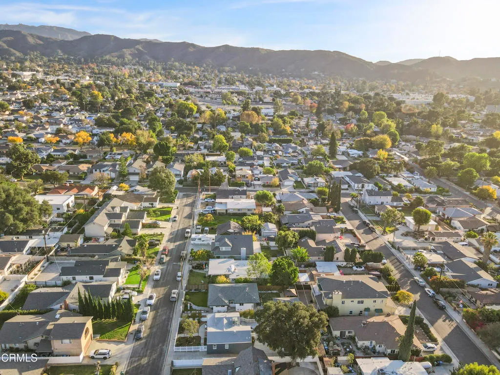 Additional image 37 of 10851 Scoville Avenue, Los Angeles, CA 91040