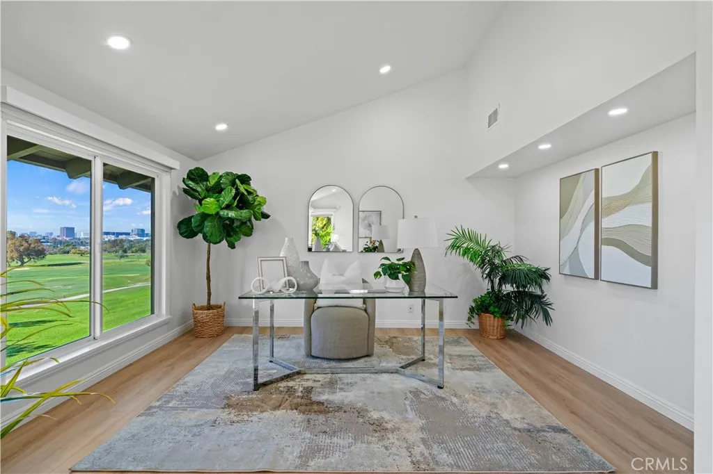 Additional image 18 of 19 Las Brisas Unit 10, Irvine, CA 92612